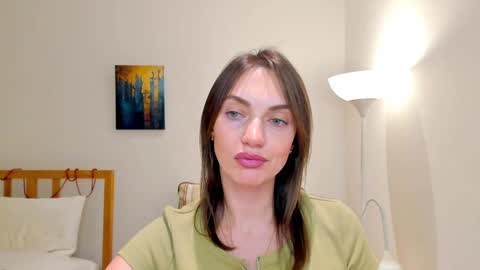 Mia online show from 4, 1, 2025