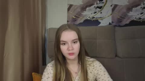 lovelygracee online show from 5, 11, 2025