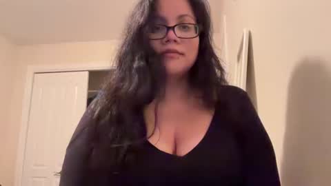 Snapshot of lovelykatiebabe chatting on 17, 10, 2025 lovelykatiebabe online show from 17, 10, 2025