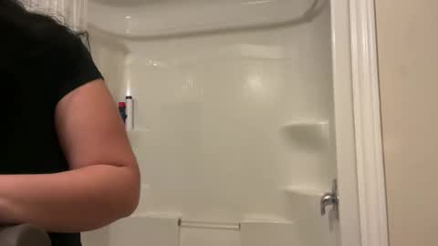 lovelykatiebabe online show from 2, 12, 2025