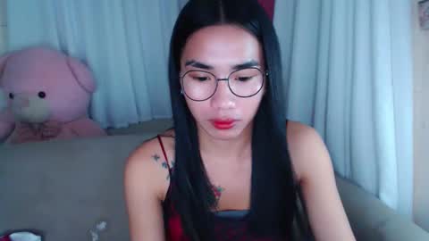 lovelymae18 online show from 2, 12, 2024