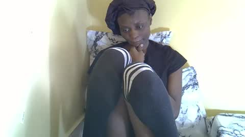 lovelymee2 online show from 23, 10, 2025