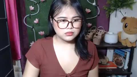 lovely online show from 28, 9, 2025
