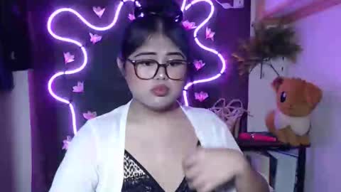 lovely online show from 3, 10, 2025