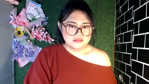 lovely online show from 7, 10, 2025