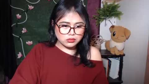 Snapshot of lovelypinaychubsx chatting on 11, 10, 2025 lovely online show from 11, 10, 2025