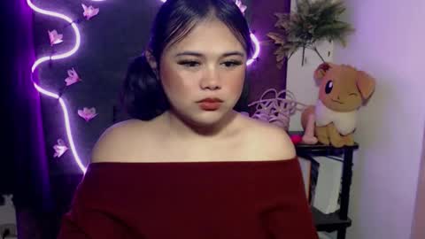 Snapshot of lovelypinaychubsx chatting on 12, 10, 2025 lovely online show from 12, 10, 2025