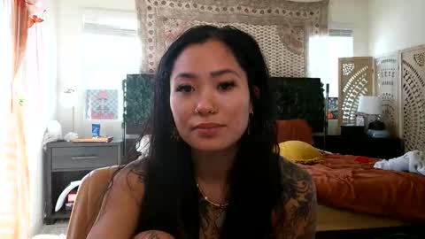 lovelyxmacii online show from 9, 2, 2026