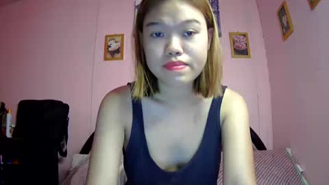 lovemae352295 online show from 24, 2, 2025