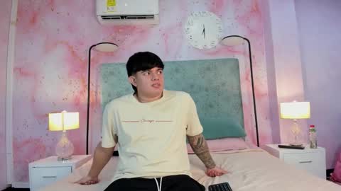 Snapshot of loverebels_ chatting on 9, 11, 2025 loverebels_ online show from 9, 11, 2025