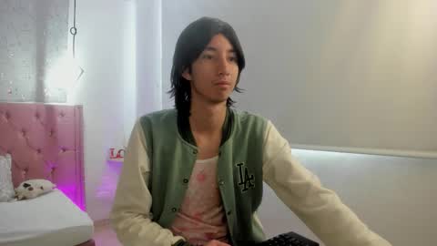 loverisu online show from 1, 3, 2026