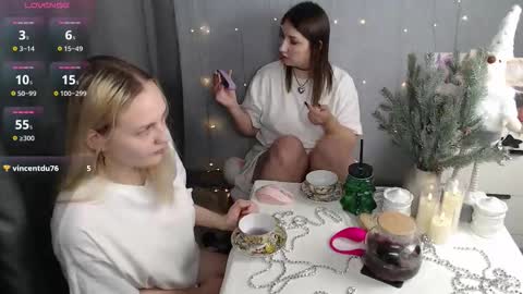 Snapshot of lovers613228 chatting on 15, 11, 2025 lovers613228 online show from 15, 11, 2025