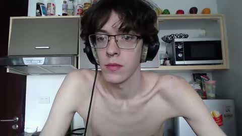 LovesomeCookie online show from 10, 10, 2025