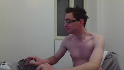 Snapshot of lovethepussy1988 chatting on 7, 1, 2025 db online show from 7, 1, 2025