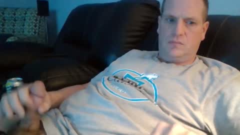 lovetocum37 online show from 17, 2, 2026