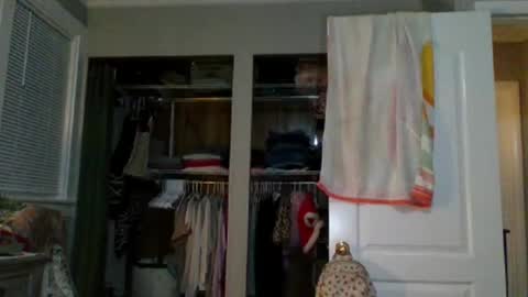 Snapshot of lovetubes101 chatting on 7, 11, 2025 lovetubes101 online show from 7, 11, 2025