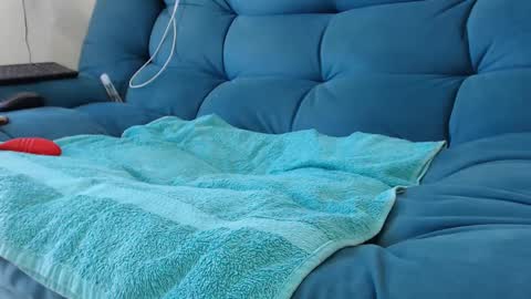 cutelucy 3 online show from 12, 1, 2025