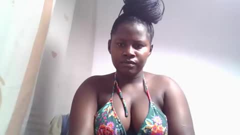 lovie_paula online show from 28, 9, 2025