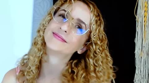 Snapshot of loving__lily chatting on 7, 2, 2025 loving  online show from 7, 2, 2025