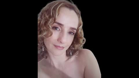 Snapshot of loving__lily chatting on 8, 3, 2025 loving  online show from 8, 3, 2025