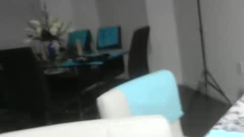 lovingcouple1969 online show from 9, 1, 2026