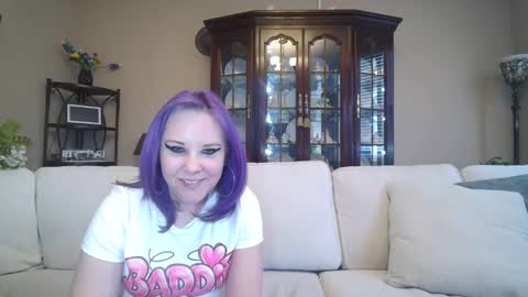 Snapshot of lovleybutwild chatting on 29, 3, 2026 lovleybutwild online show from 29, 3, 2026