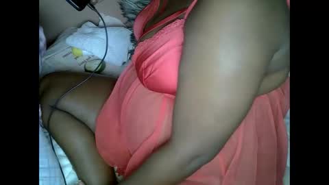 lowenyangvalentine online show from 25, 11, 2025