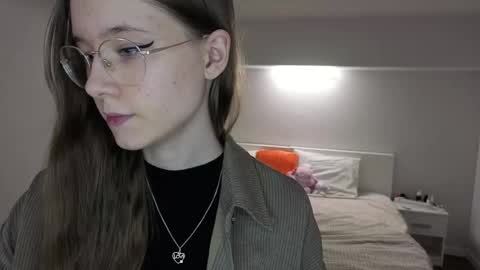 Karmell online show from 2, 12, 2025