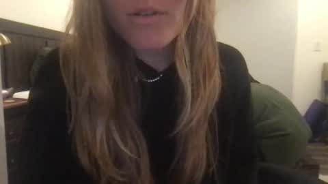 lozivelle online show from 4, 12, 2025