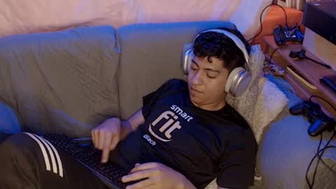 Snapshot of lpysami chatting on 24, 10, 2025 lpysami online show from 24, 10, 2025