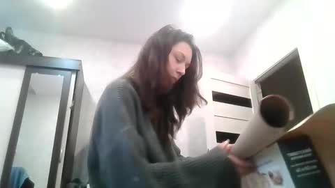 Lu krecia online show from 23, 12, 2024