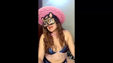 Snapshot of luana363 chatting on 18, 1, 2026 luana363 online show from 18, 1, 2026