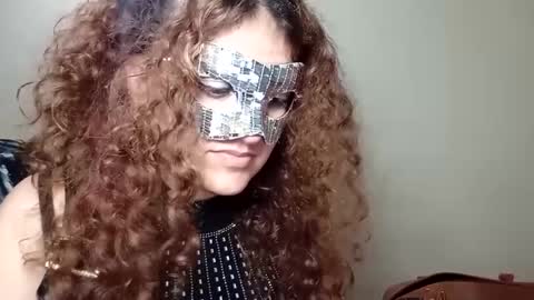 luanapowerful online show from 20, 2, 2025