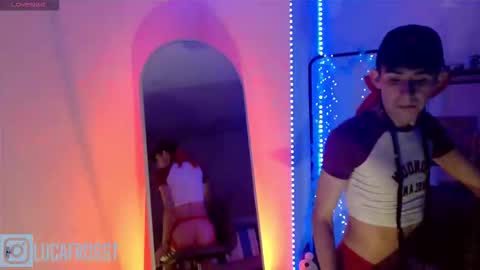 Snapshot of luca_frost chatting on 14, 11, 2025 Luca online show from 14, 11, 2025