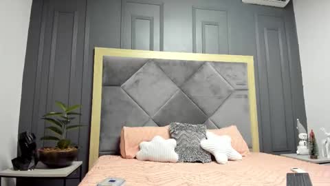 luca_morettii online show from 27, 11, 2025