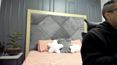 luca_morettii online show from 30, 11, 2025