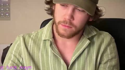 Snapshot of luca_syn chatting on 17, 11, 2025 Luca S online show from 17, 11, 2025