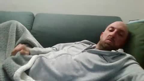 Snapshot of lucabeech88 chatting on 2, 4, 2026 Luca online show from 2, 4, 2026