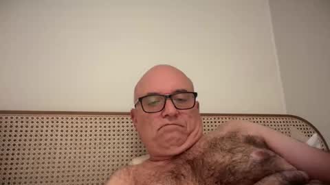 Snapshot of lucas10004 chatting on 20, 10, 2025 lucas10004 online show from 20, 10, 2025