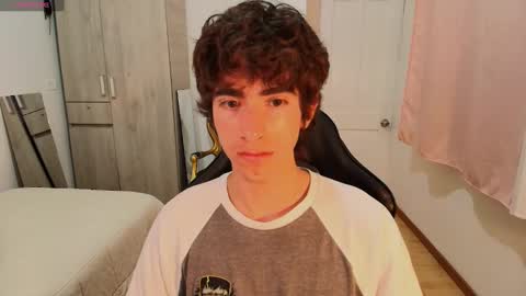 lucas_xo online show from 15, 9, 2025