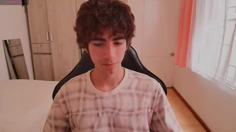 lucas_xo online show from 17, 9, 2025