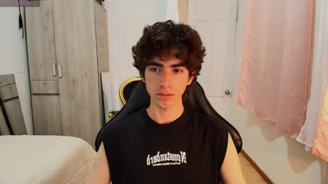 lucas_xo online show from 21, 9, 2025