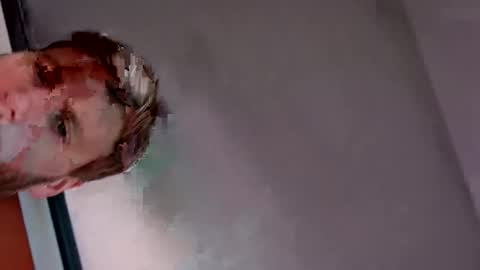 lucasb_87 online show from 25, 9, 2025