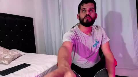 Lucas  Beaumont online show from 18, 1, 2026