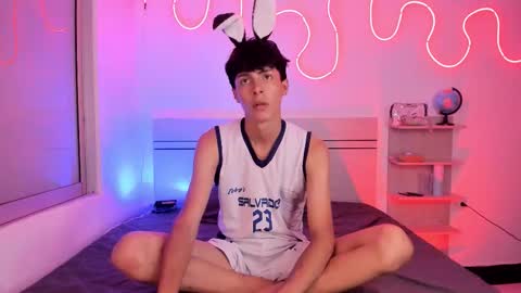 Snapshot of luccas_ferreira chatting on 29, 10, 2025 Luccas Ferreira online show from 29, 10, 2025