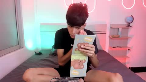 Snapshot of luccas_ferreira chatting on 11, 11, 2025 Luccas Ferreira online show from 11, 11, 2025