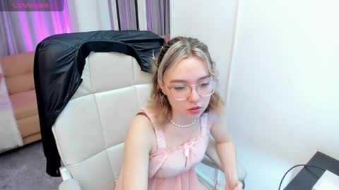 lucia_copper online show from 8, 10, 2025