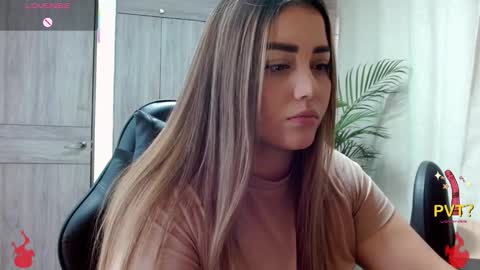 lucia star  online show from 5, 2, 2026