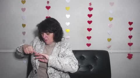 LuciaMi online show from 13, 12, 2024