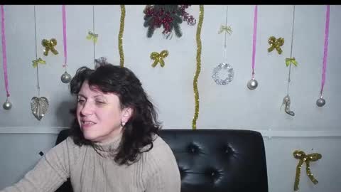 LuciaMi online show from 25, 12, 2024